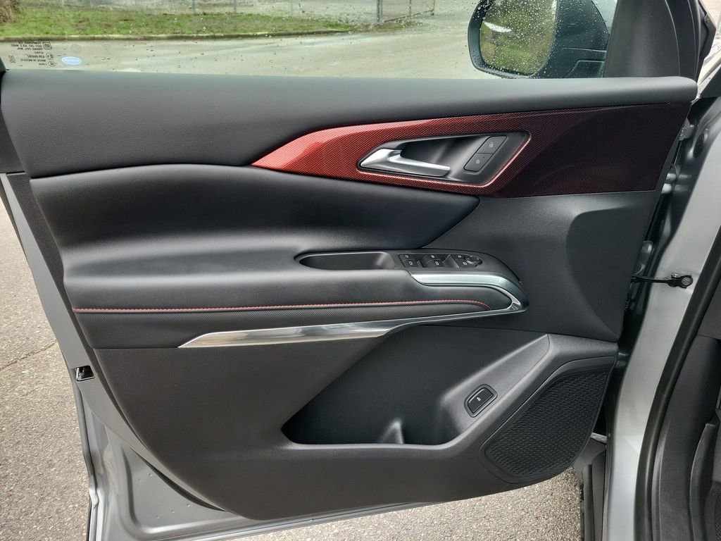 Used 2025 Chevrolet Traverse Z71 w/ LPO, Floor Liner Package image 27