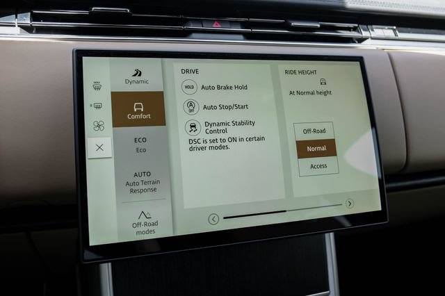 New 2026 Land Rover Range Rover SE AWD/4WD image 39