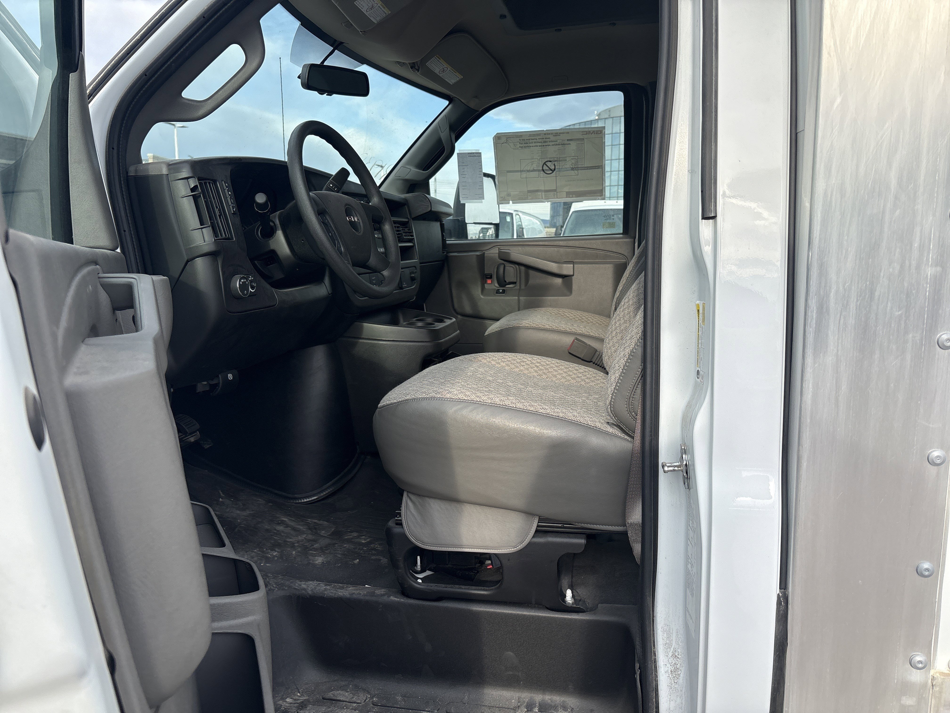 New 2024 GMC Savana 3500 w/ Power Convenience Package image 12