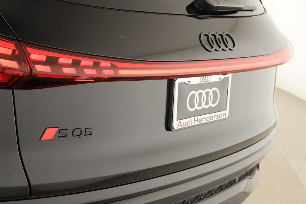 New 2025 Audi SQ5 Premium Plus image 28