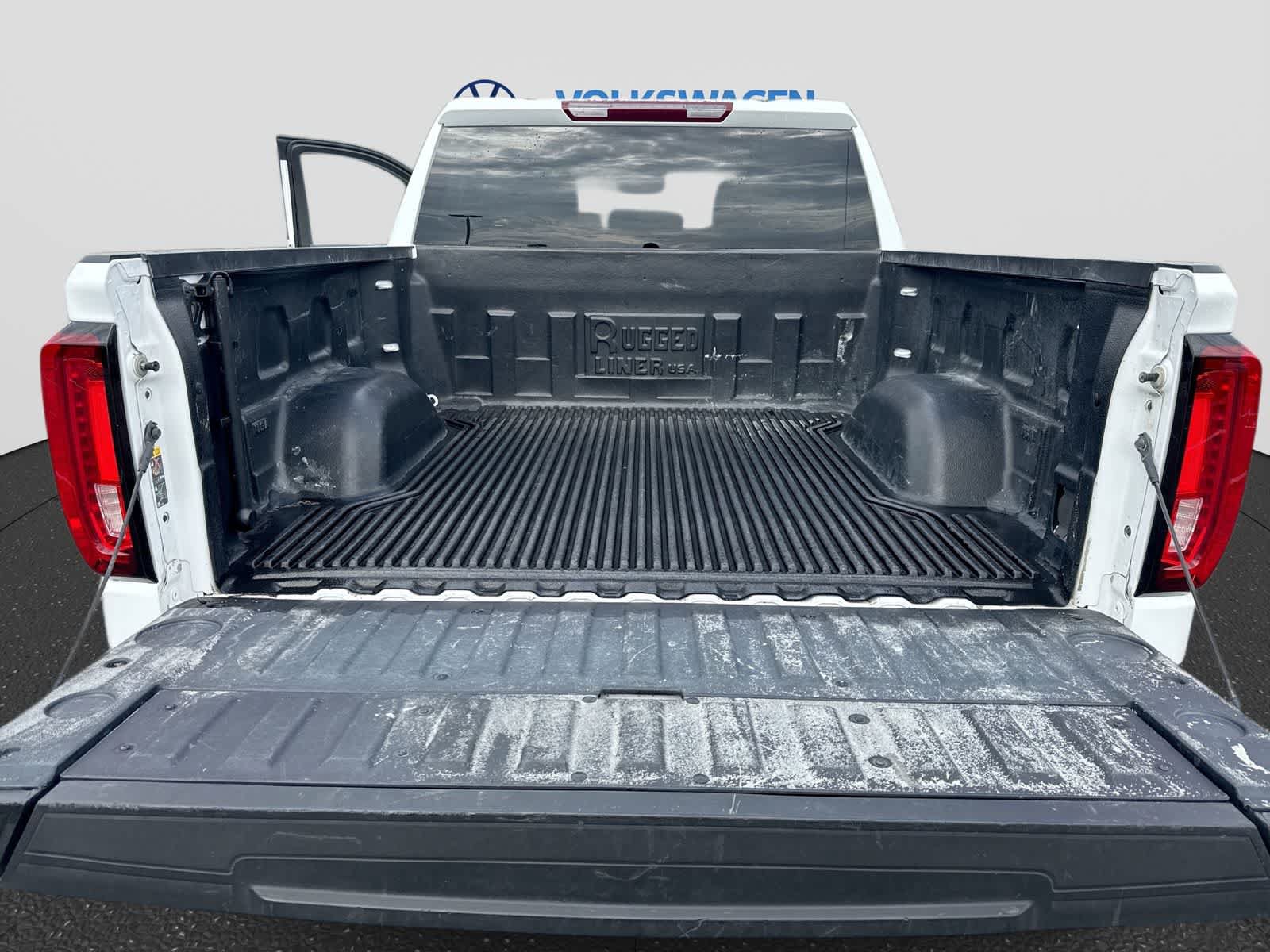 Used 2025 GMC Sierra 1500 SLT AWD/4WD image 40