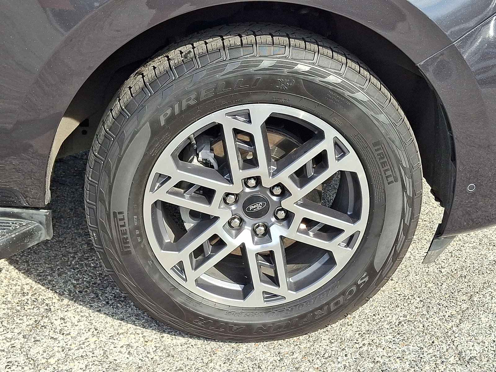 Certified 2025 Ford Expedition Active AWD/4WD image 11