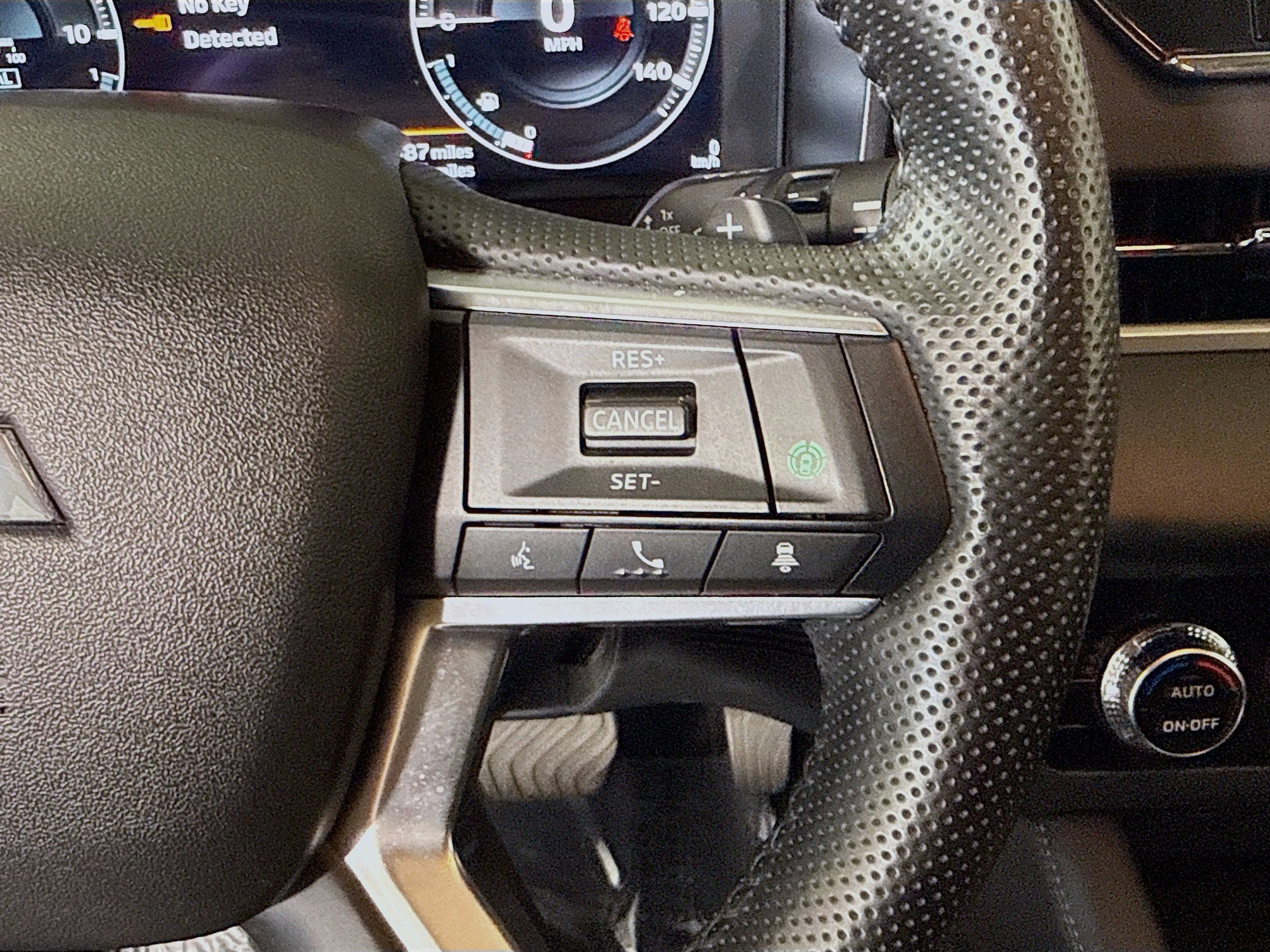 Used 2024 Mitsubishi Outlander Ralliart image 15