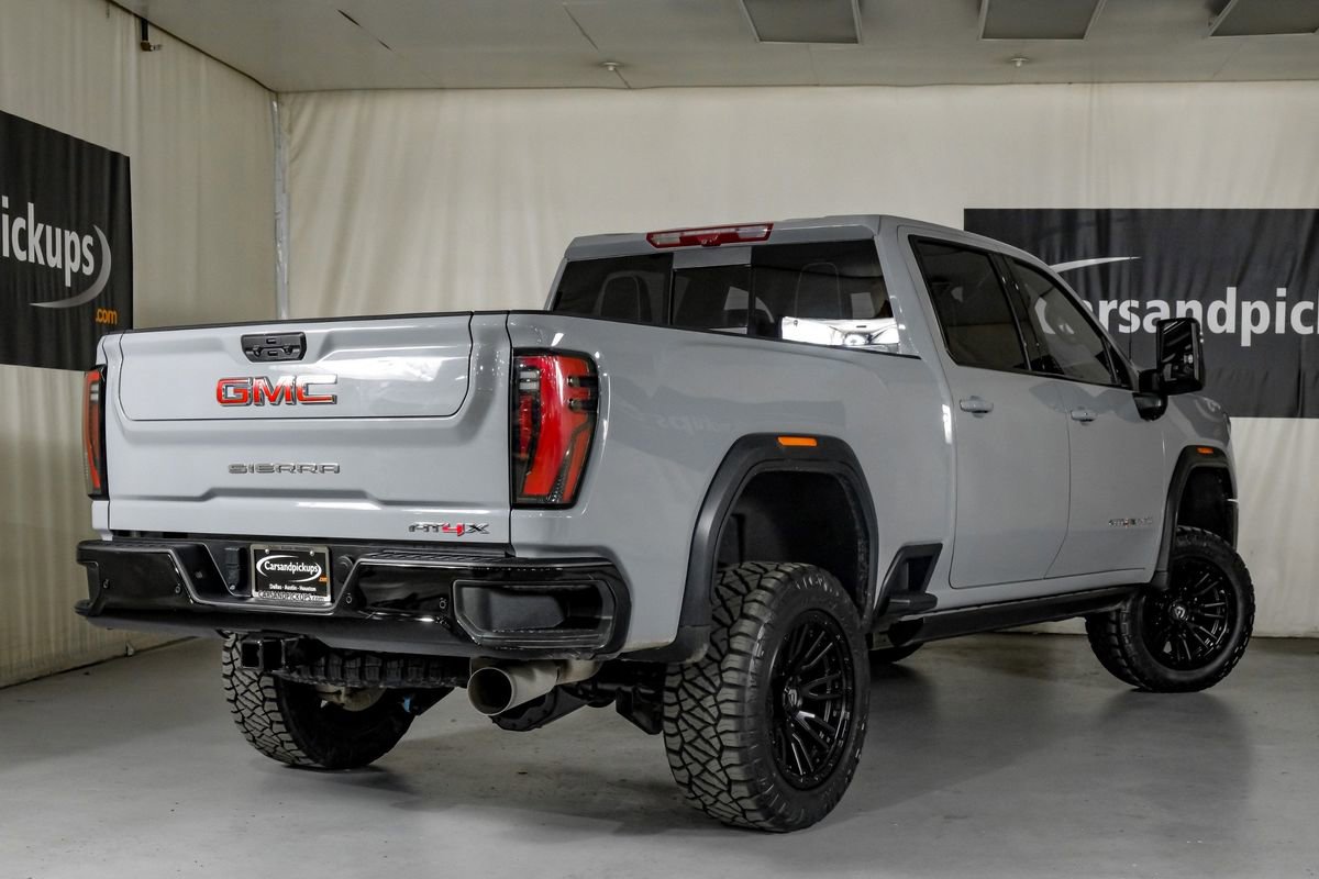 Used 2024 GMC Sierra 2500 AT4X image 8