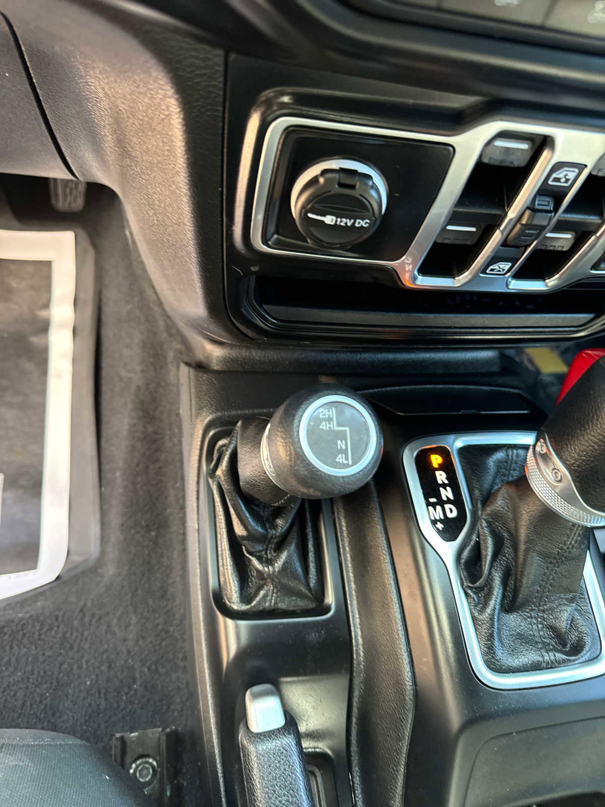 Used 2022 Jeep Wrangler Unlimited Sport image 23