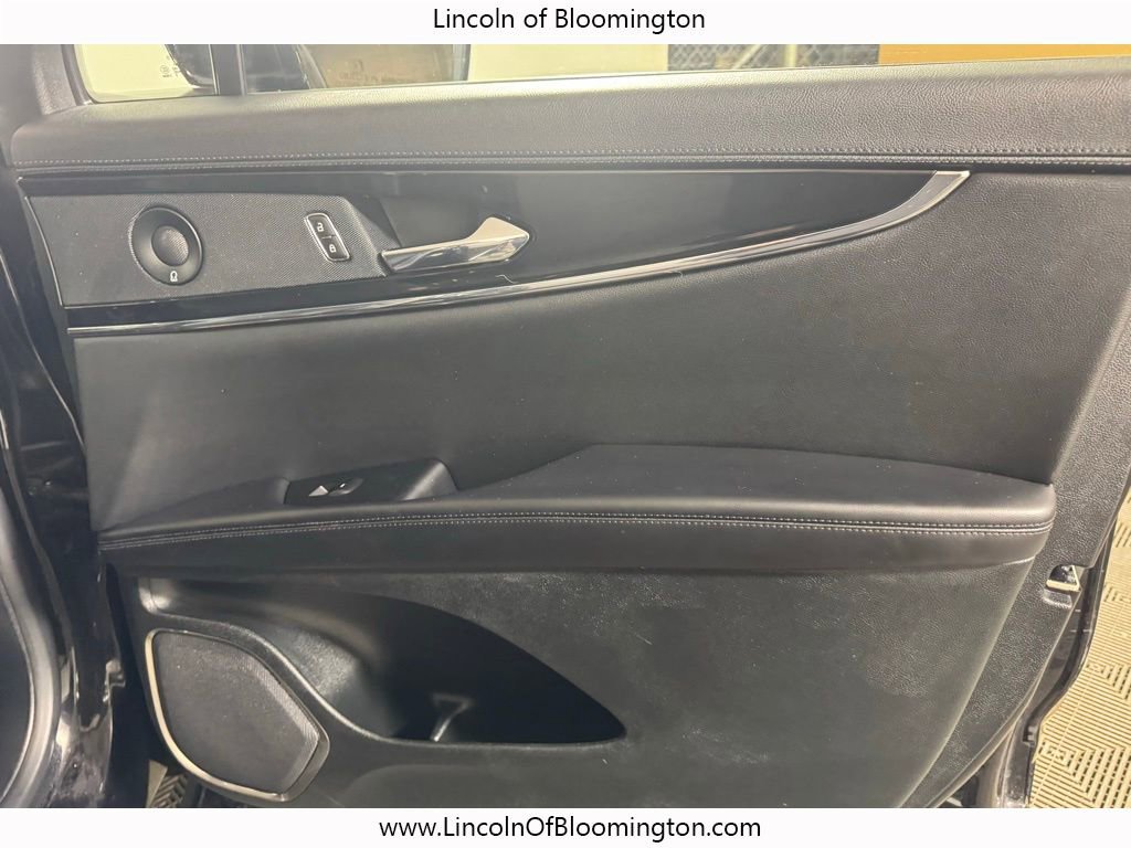 Certified 2023 Lincoln Nautilus Reserve w/ Equipment Group 201A image 19