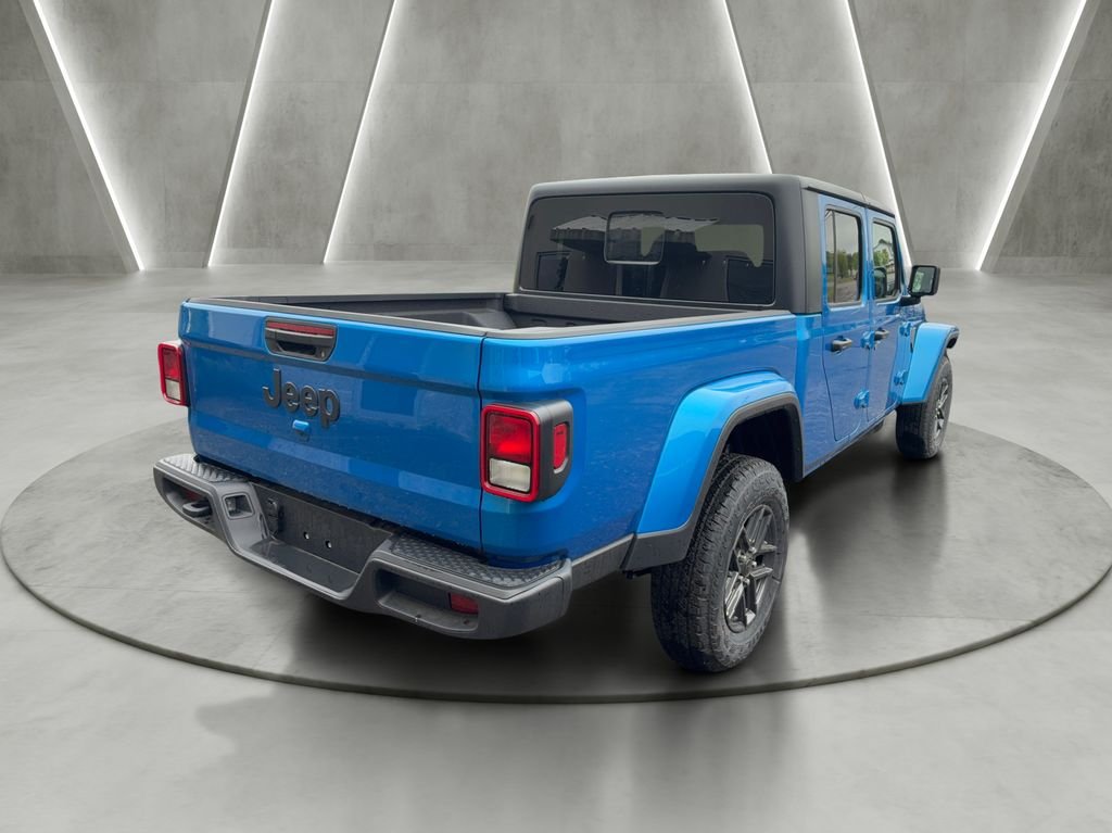 New 2026 Jeep Gladiator Sport AWD/4WD image 6