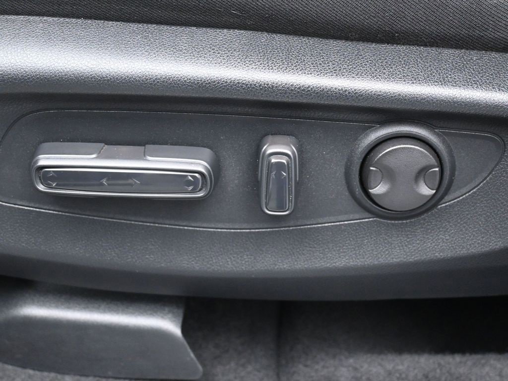 Used 2024 Honda CR-V EX image 10