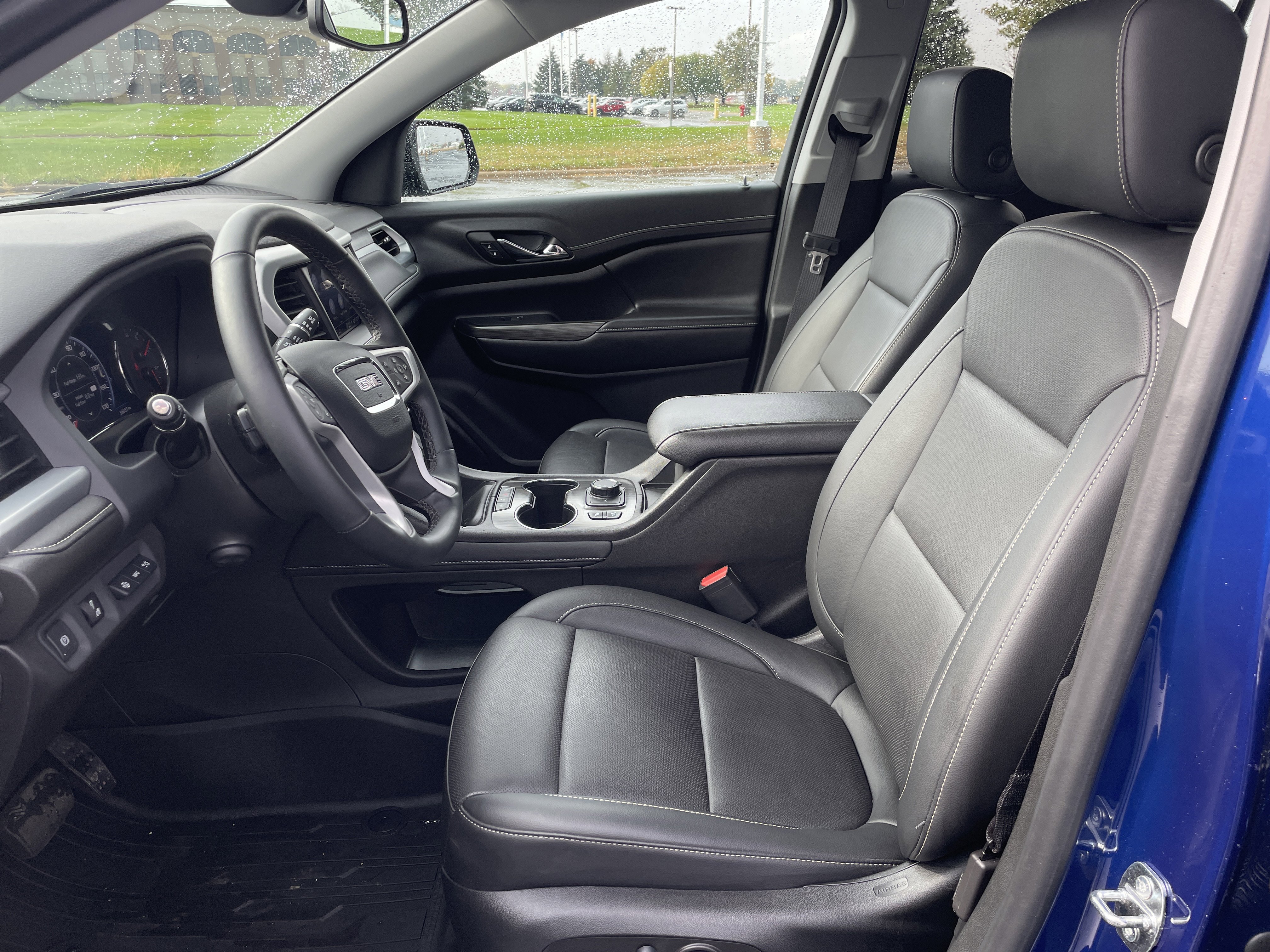 Certified 2023 GMC Acadia SLT w/ Elevation Edition image 18