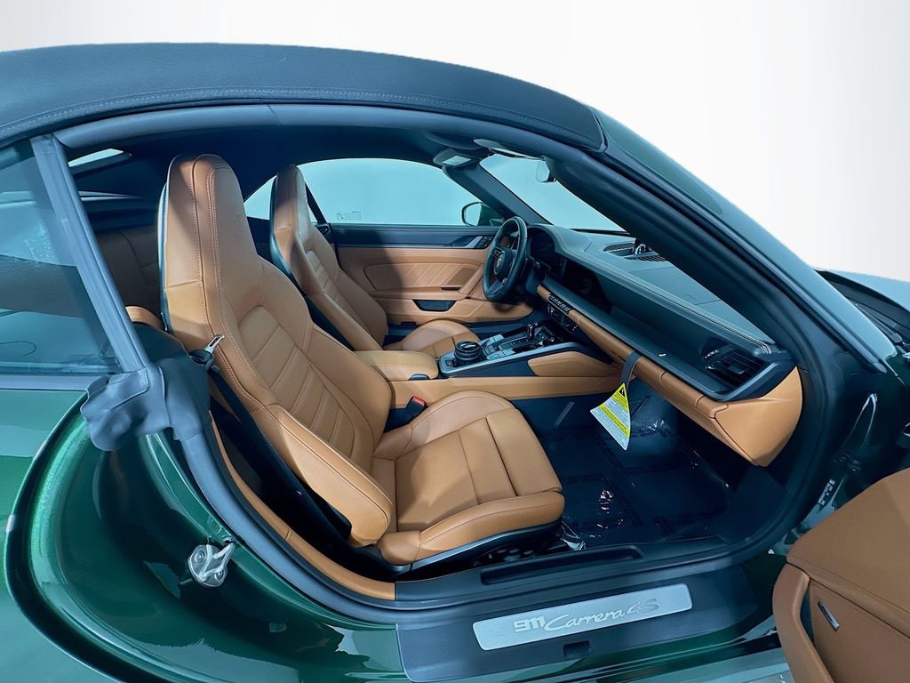 New 2026 Porsche 911 Carrera 4S image 30