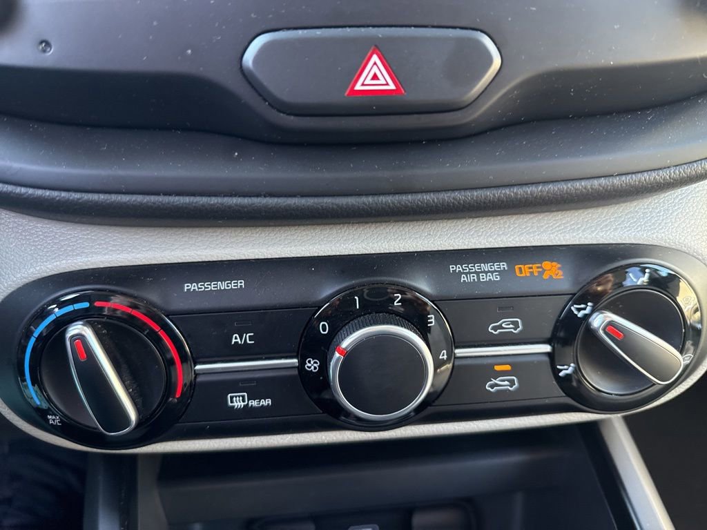 Used 2020 Kia Soul LX image 15