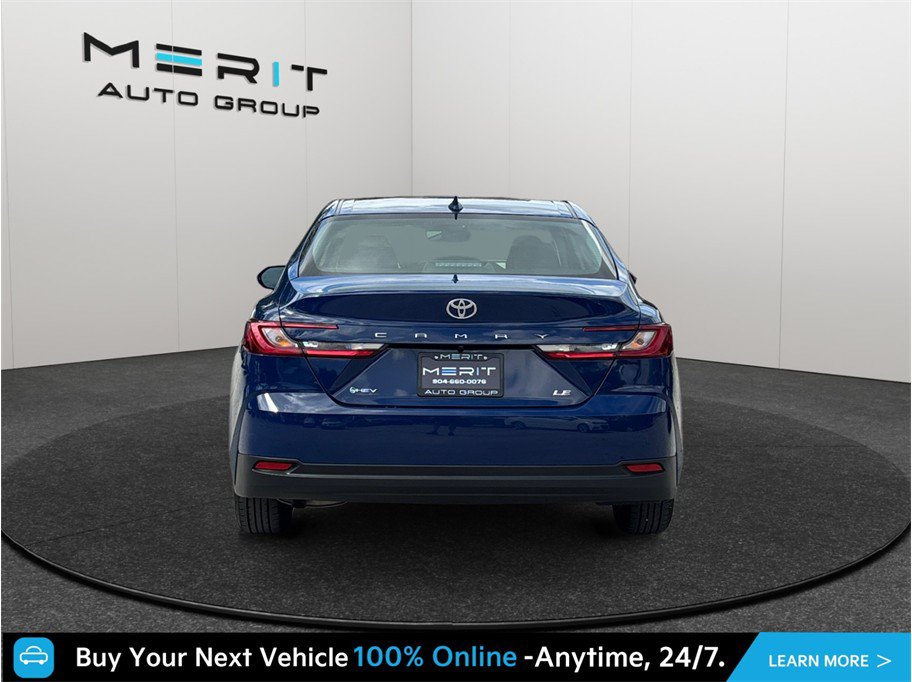 Used 2025 Toyota Camry LE w/ Convenience Package FWD image 8
