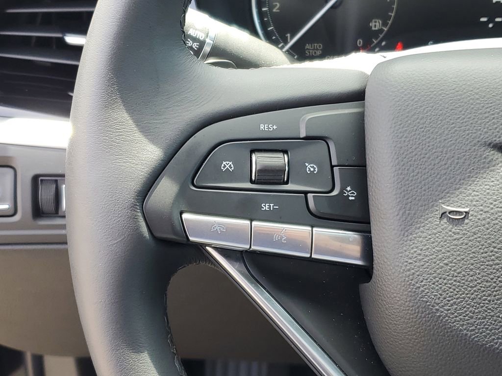 Used 2025 Cadillac XT6 Luxury AWD/4WD image 12