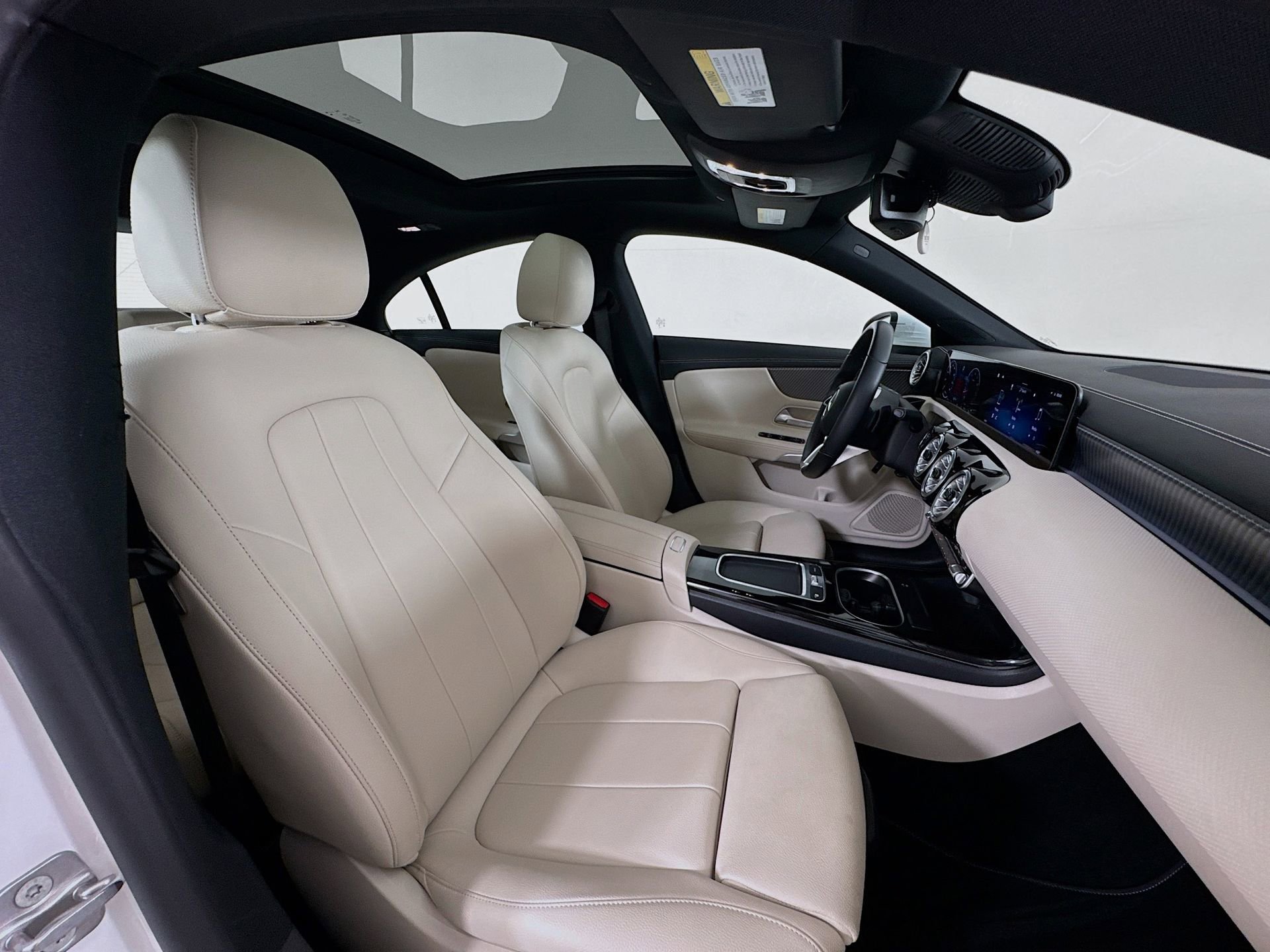 Certified 2025 Mercedes-Benz CLA 250 image 30