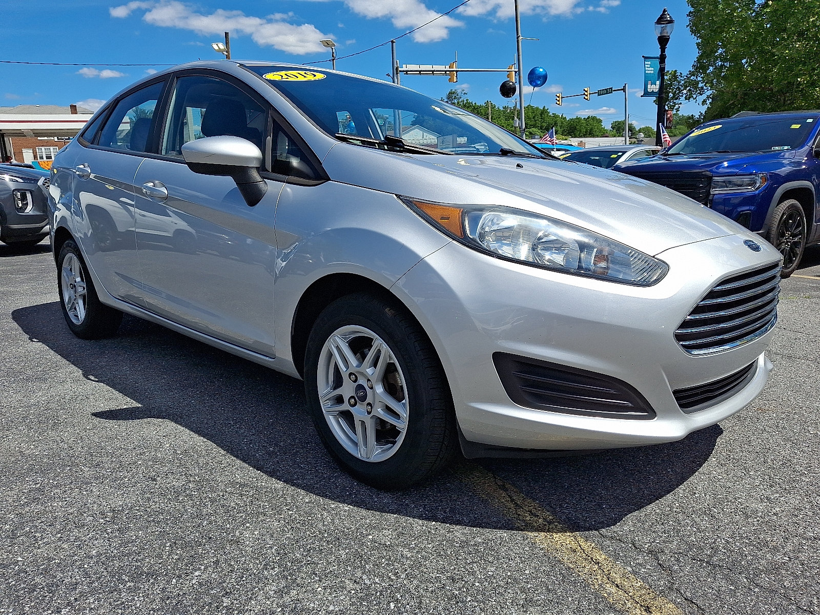 Used 2019 Ford Fiesta SE FWD image 7