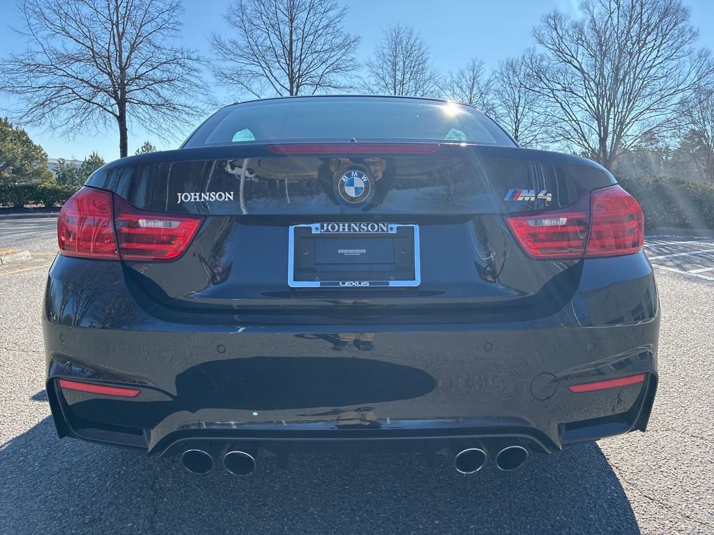 Used 2016 BMW M4 Convertible image 9