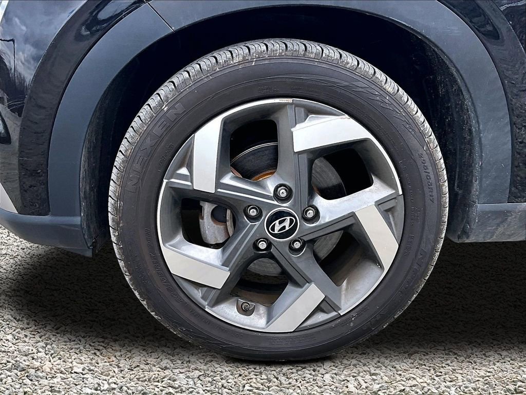 Used 2022 Hyundai Venue SEL image 7