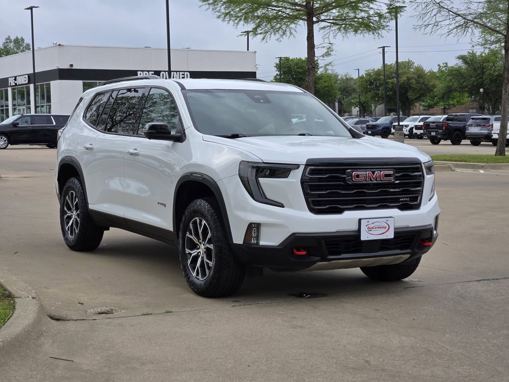 Used 2024 GMC Acadia AT4 w/ Luxury Package image 3