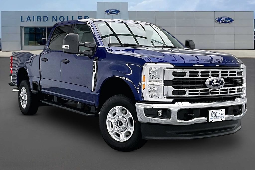 New 2026 Ford F350 XLT AWD/4WD image 2