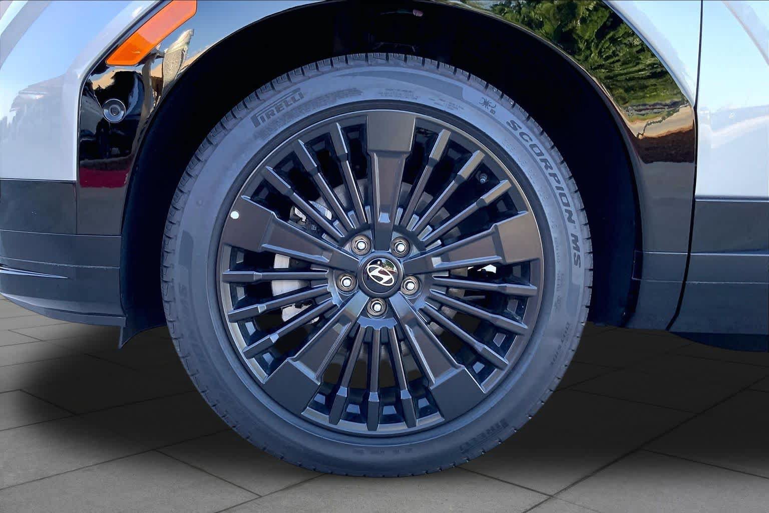 New 2026 Hyundai Santa Fe Calligraphy AWD/4WD image 11
