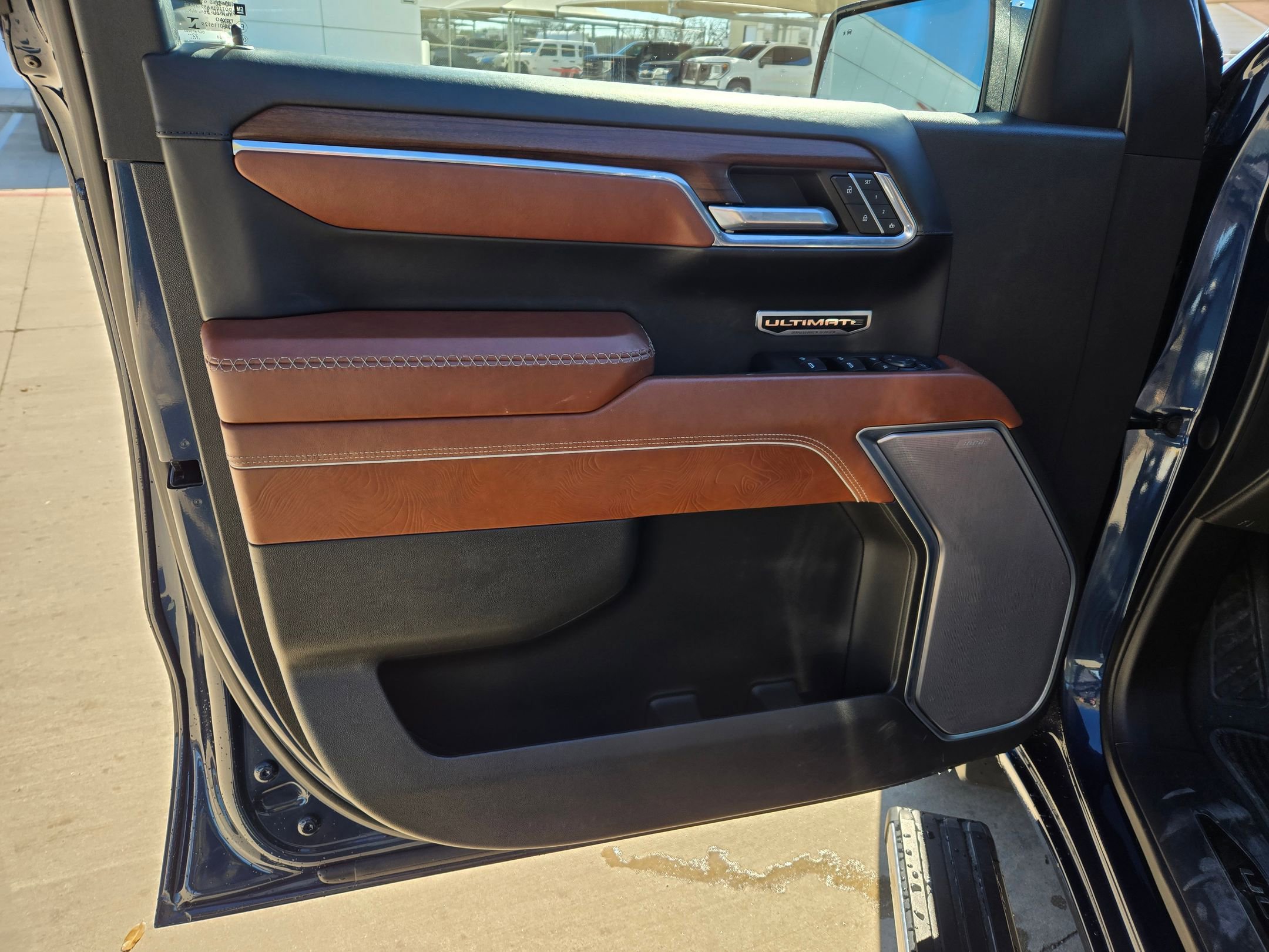 Certified 2023 GMC Sierra 1500 Denali Ultimate image 11