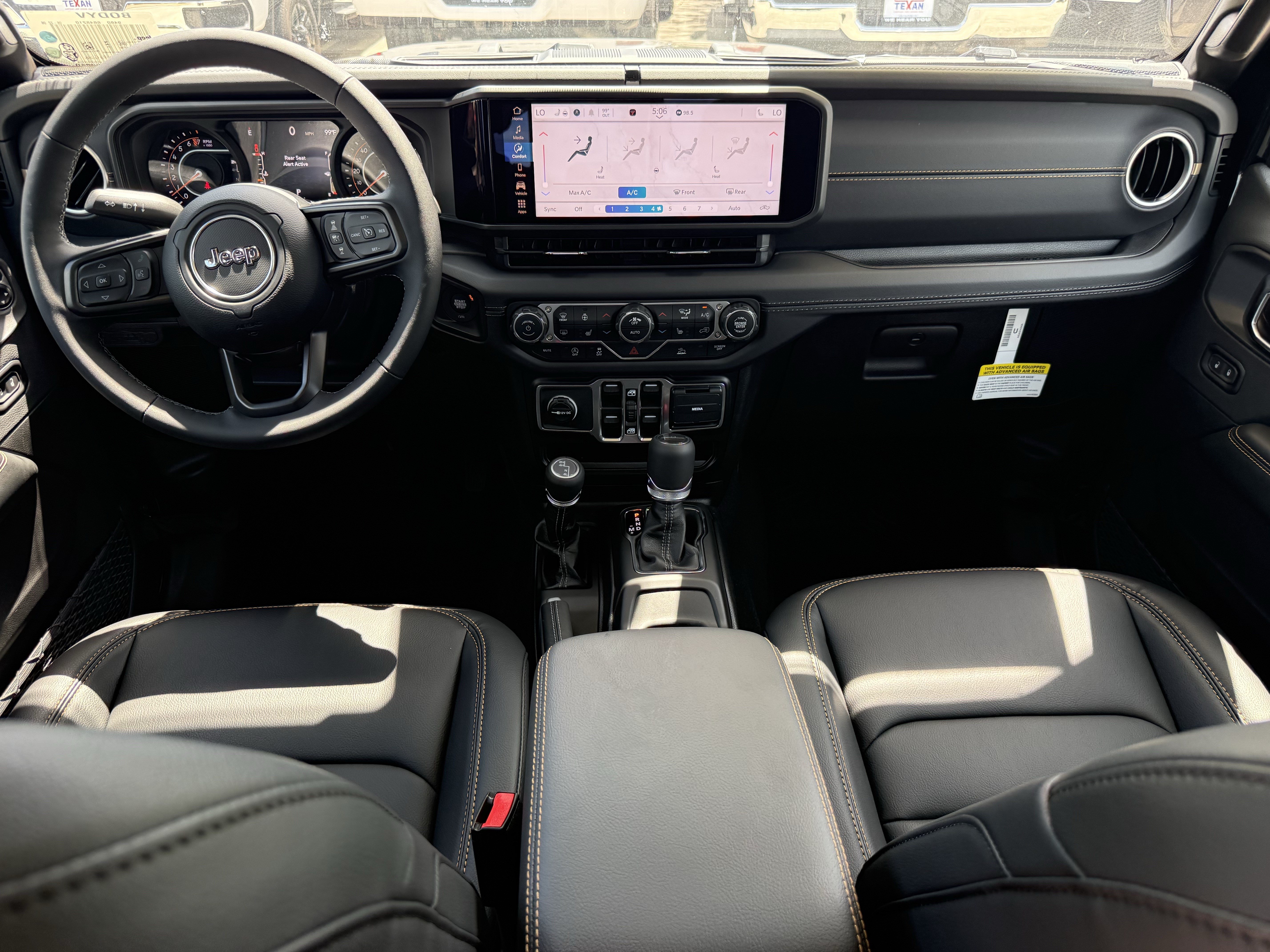 New 2026 Jeep Gladiator Sport AWD/4WD image 10