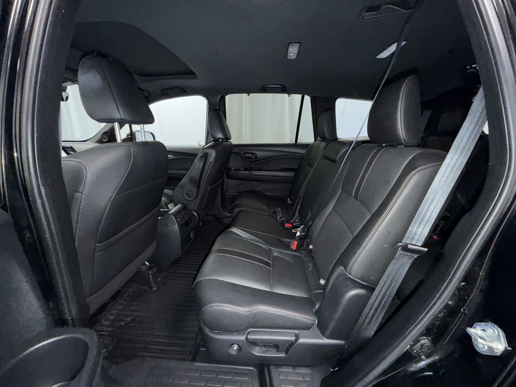 Used 2022 Honda Pilot TrailSport image 11