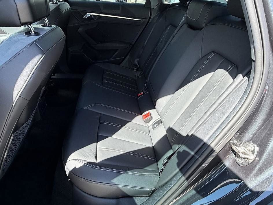 Used 2024 Audi A3 2.0T Premium w/ Convenience Package image 31