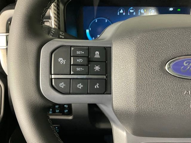 New 2026 Ford F250 Lariat w/ Black Appearance Package image 24