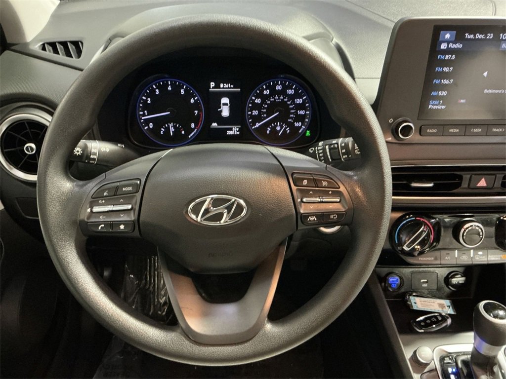 Used 2023 Hyundai Kona SEL image 24