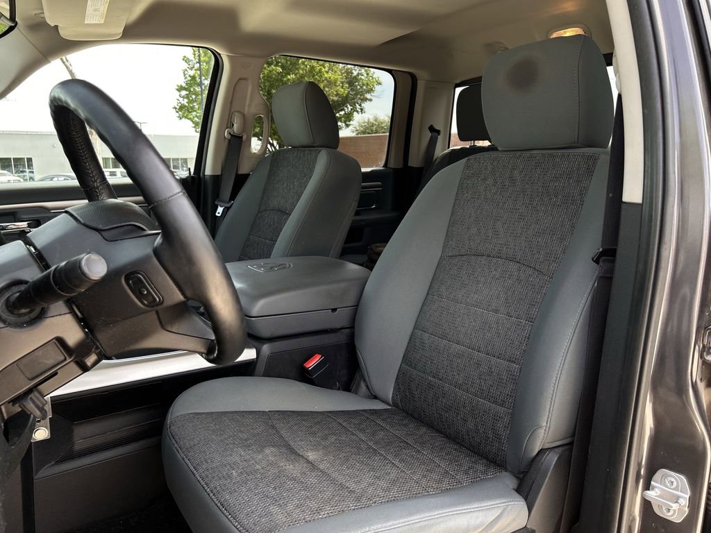 Used 2016 RAM 1500 Lone Star image 25