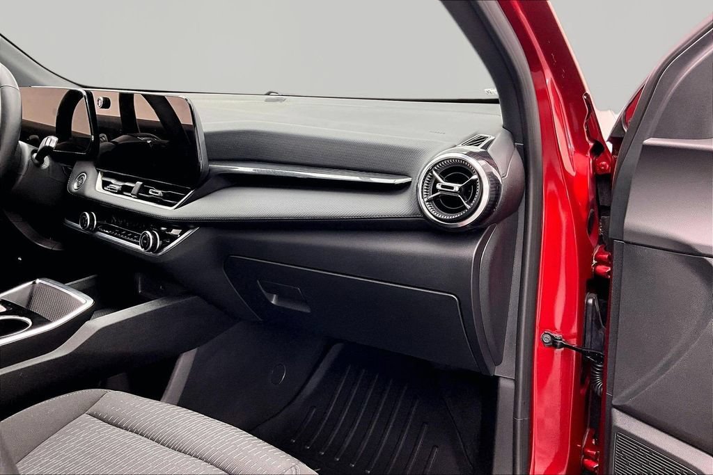 Used 2026 Chevrolet Equinox LT AWD/4WD image 17