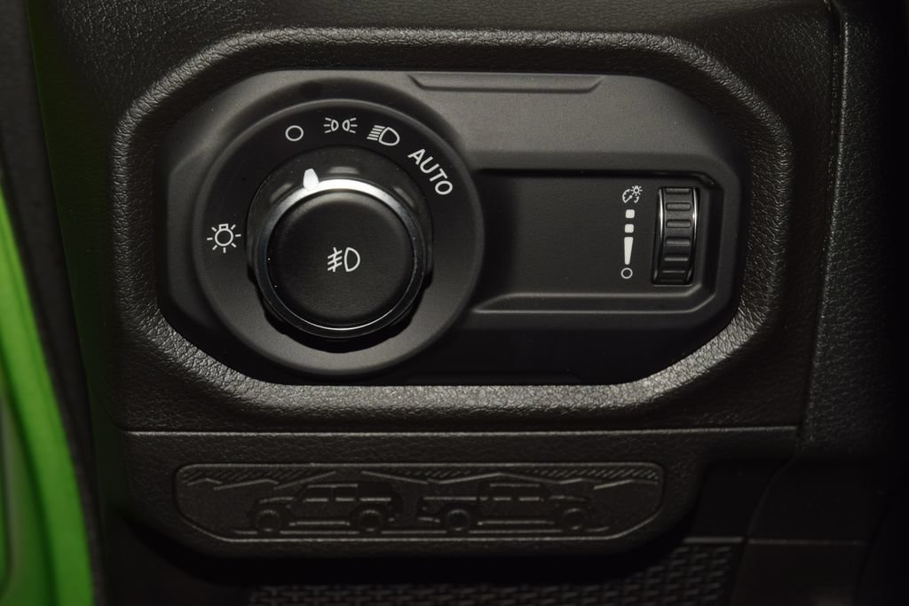 Used 2026 Jeep Wrangler Unlimited Sport AWD/4WD image 35