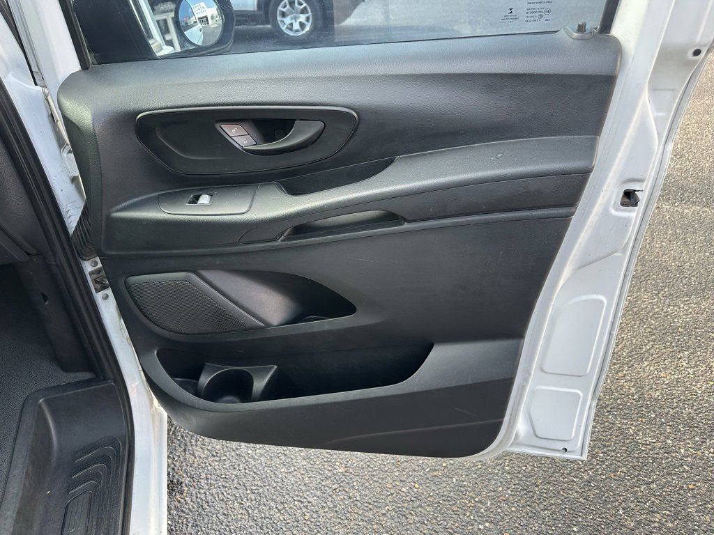 Used 2016 Mercedes-Benz Metris image 19