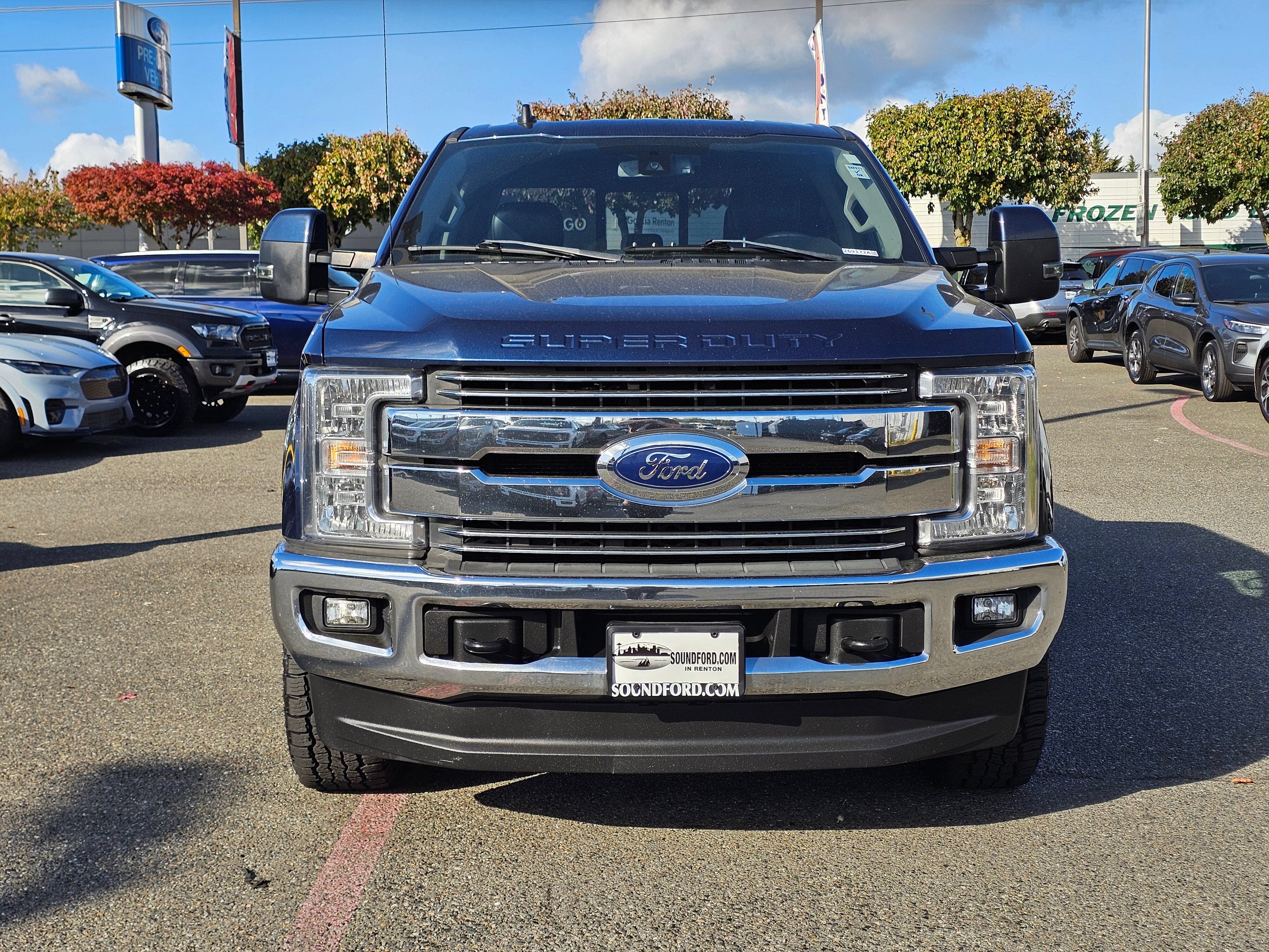 Used 2019 Ford F350 Lariat w/ Lariat Ultimate Package AWD/4WD image 8