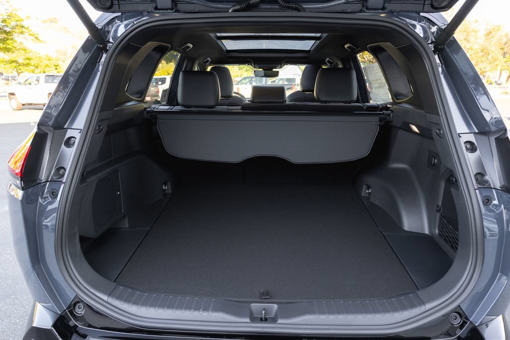 New 2026 Toyota RAV4 XSE w/ Panoramic Sun Roof Package AWD/4WD image 8