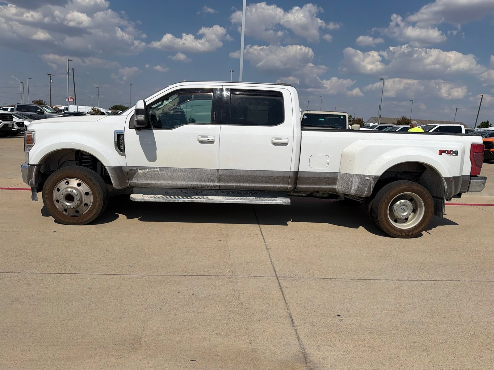 Used 2020 Ford F450 Lariat w/ Lariat Ultimate Package AWD/4WD image 4