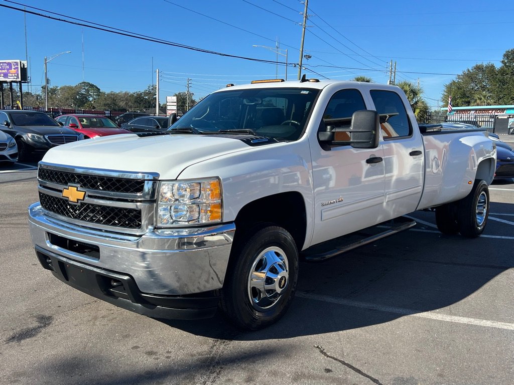Used 2013 Chevrolet Silverado 3500 LT w/ Convenience Package AWD/4WD image 5