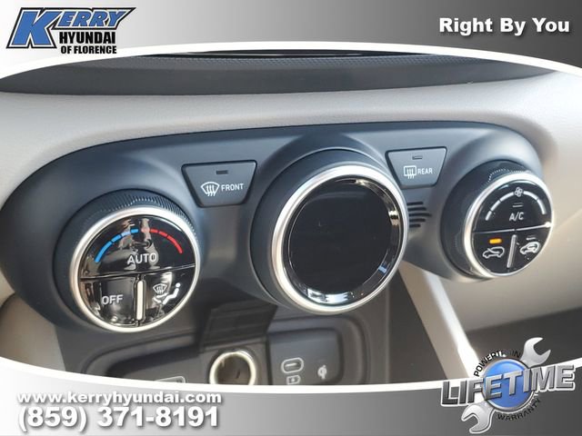 New 2026 Hyundai Venue SEL image 28