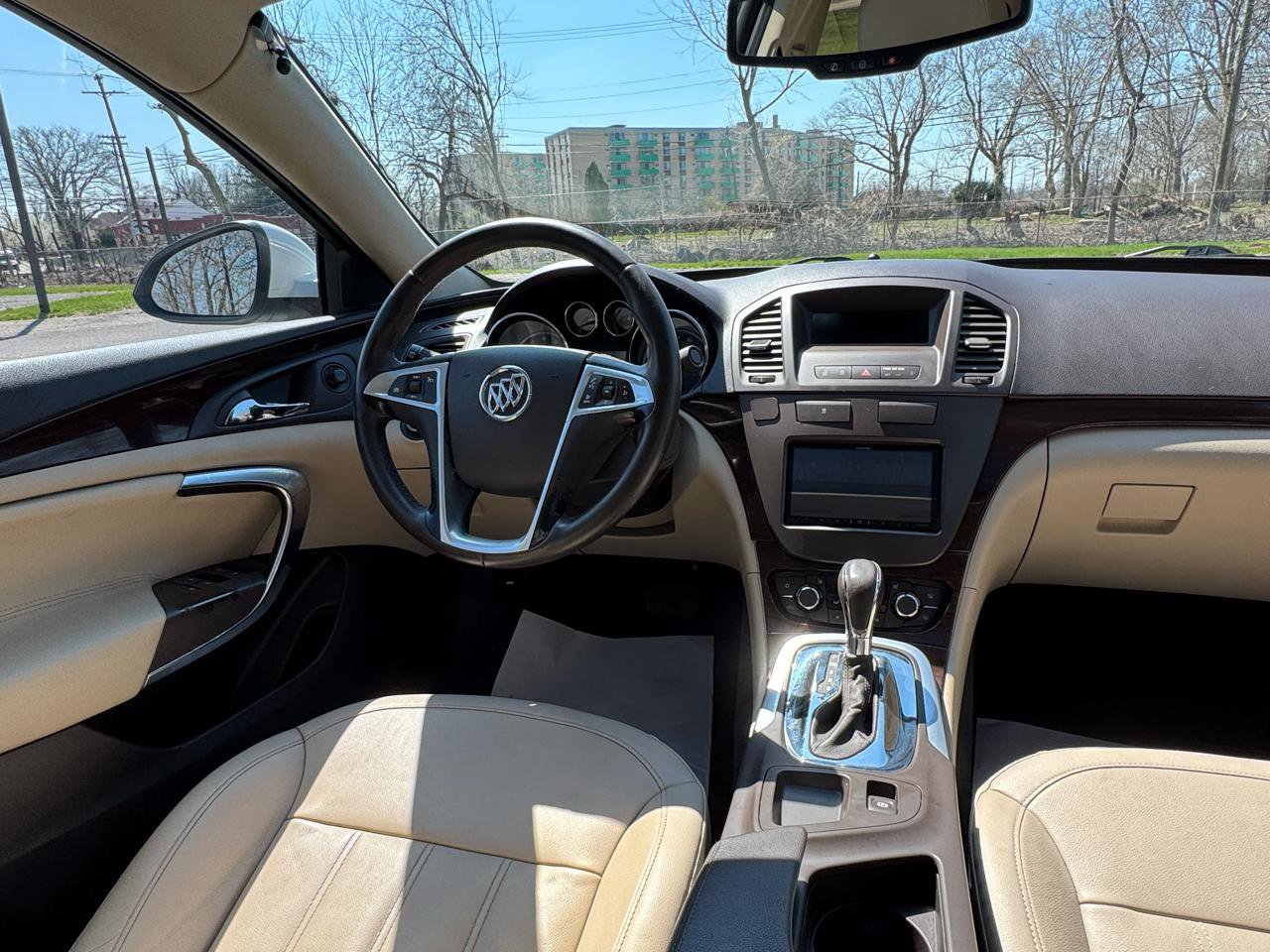 Used 2011 Buick Regal CXL w/ RL2 Preferred Equipment Group image 40