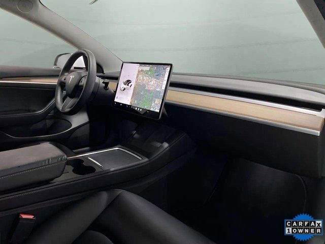 Used 2023 Tesla Model 3 Performance image 21