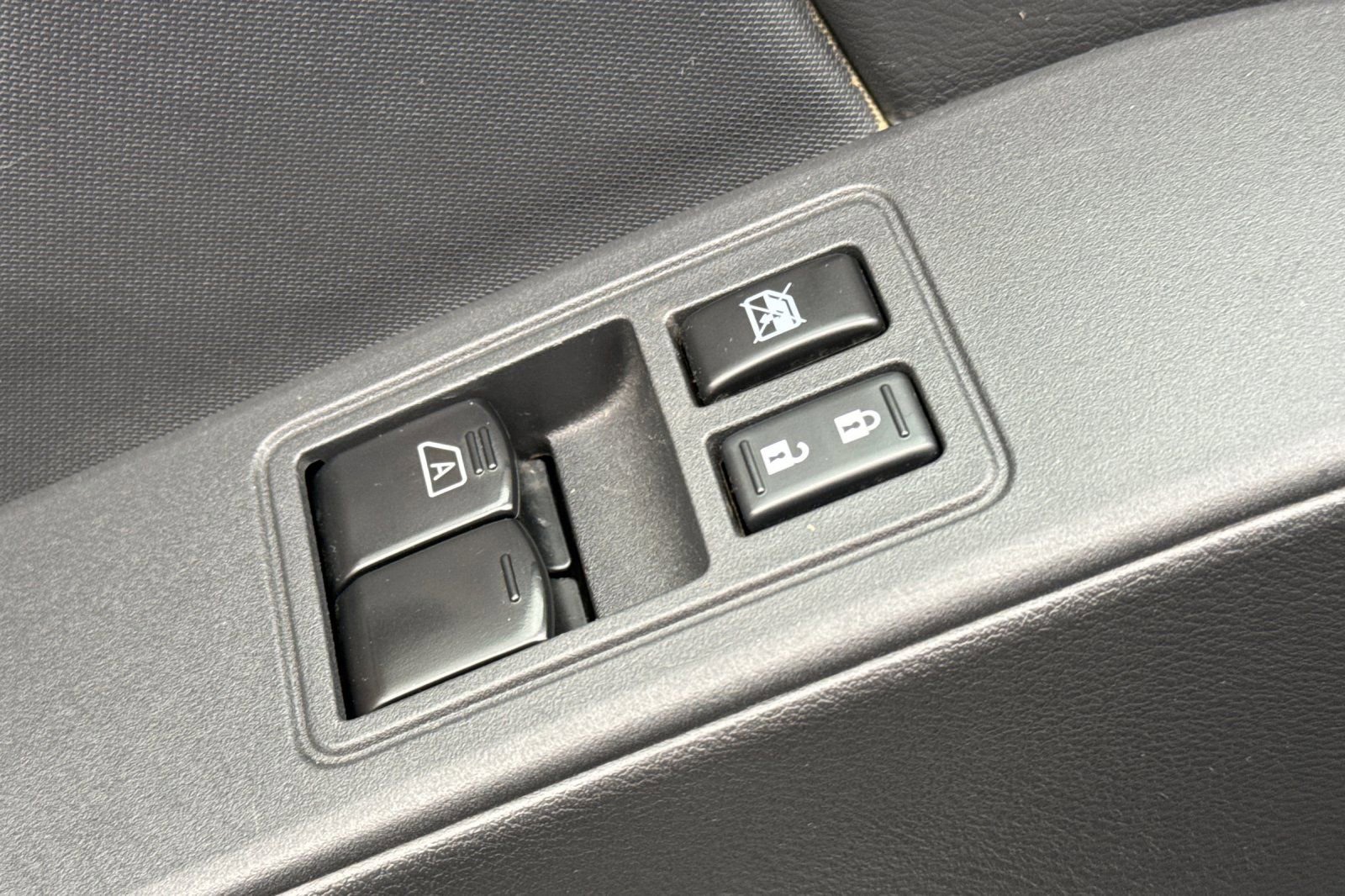 Used 2022 Nissan Frontier S image 11