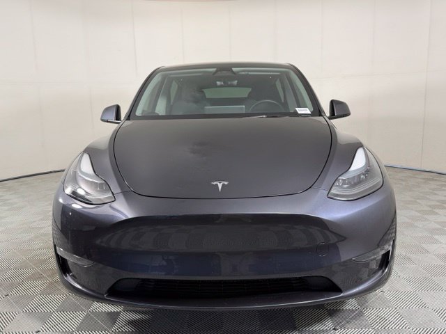 Used 2024 Tesla Model Y Long Range RWD image 12