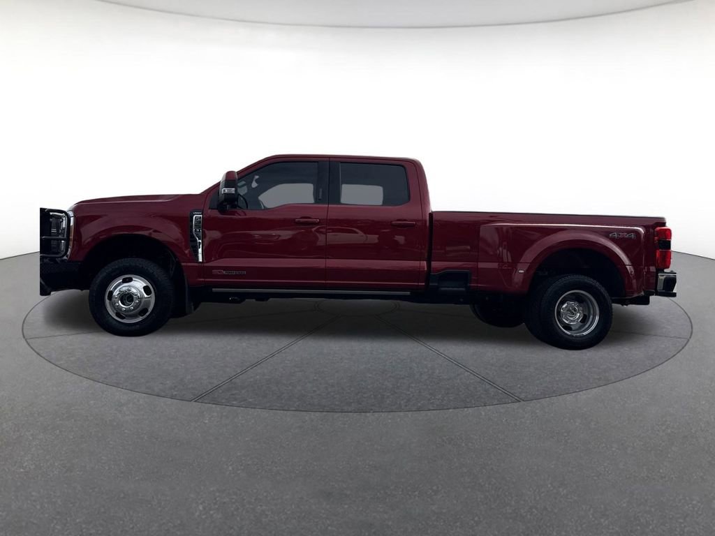 Used 2023 Ford F350 Lariat w/ Lariat Ultimate Package image 2