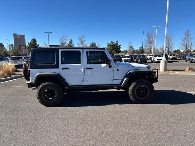 Used 2015 Jeep Wrangler Unlimited Rubicon w/ Connectivity Group image 2