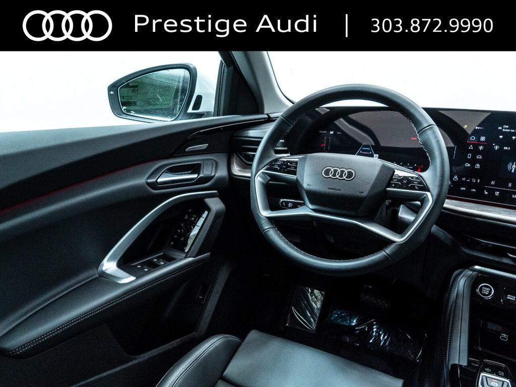 Used 2025 Audi Q5 Premium Plus w/ Premium Plus AWD/4WD image 21