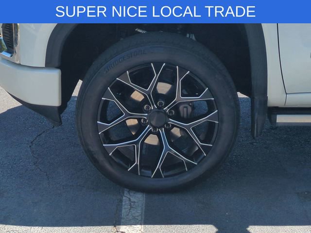 Used 2022 GMC Sierra 1500 Denali w/ Denali Reserve Package AWD/4WD image 10