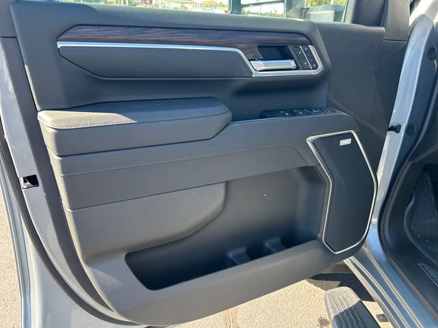 New 2026 GMC Sierra 2500 SLT w/ SLT Premium Package image 10