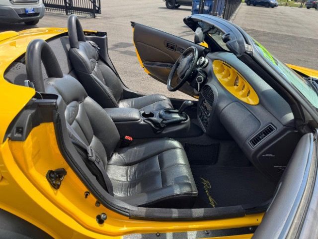 Used 1999 Plymouth Prowler RWD image 20