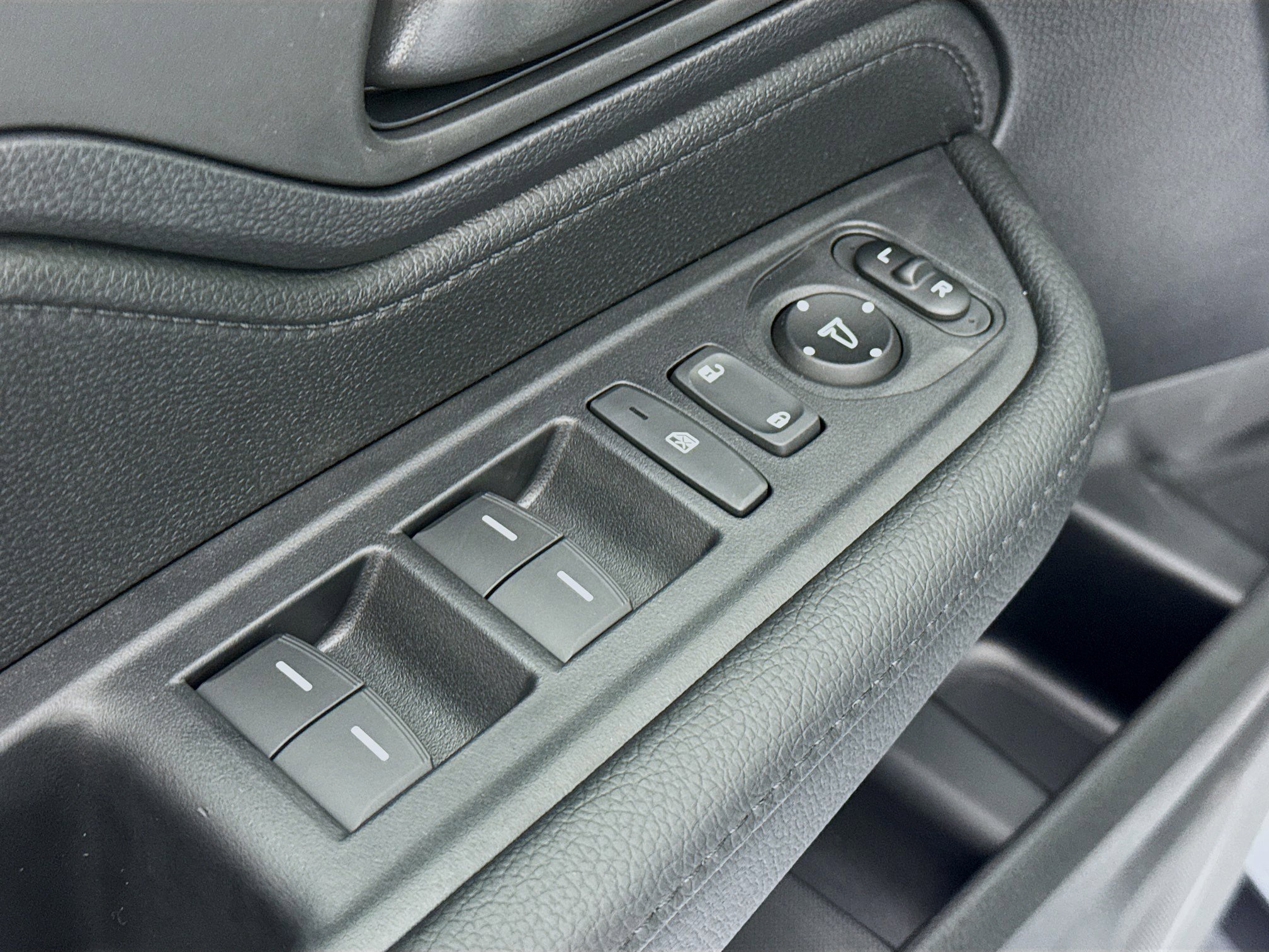 New 2026 Honda Odyssey EX-L image 17